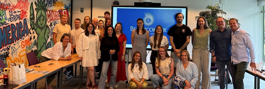 Beachcomber Tours en Connections