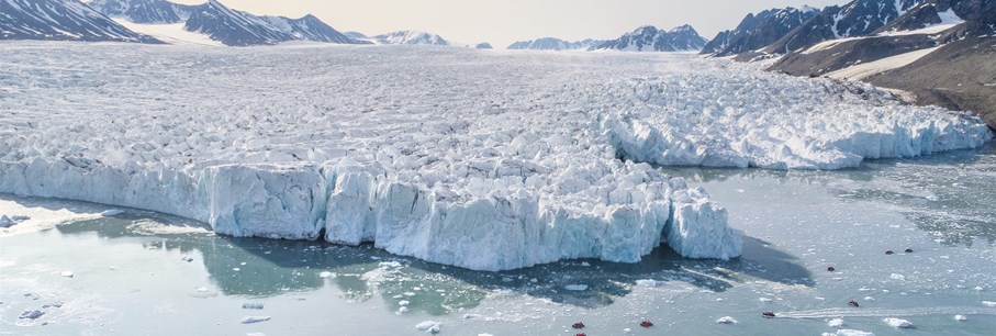 Naviguez dans le luxe vers l'Antarctique 