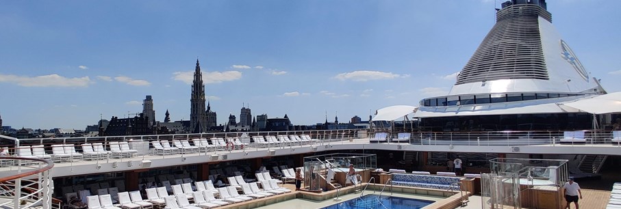 Oceania Marina in Antwerpen