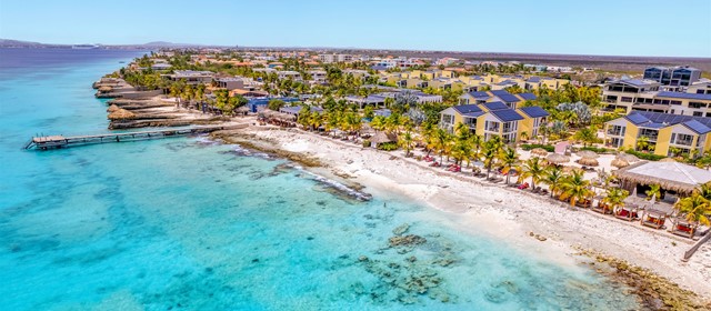 Delfins Beach Resort, Tapestry Collection by Hilton