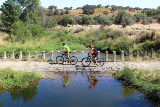 Randonn&#233;e et cyclisme dans l&#39;Alentejo!