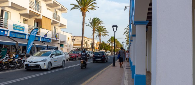 Ibiza scherpt limiet op huurauto’s aan